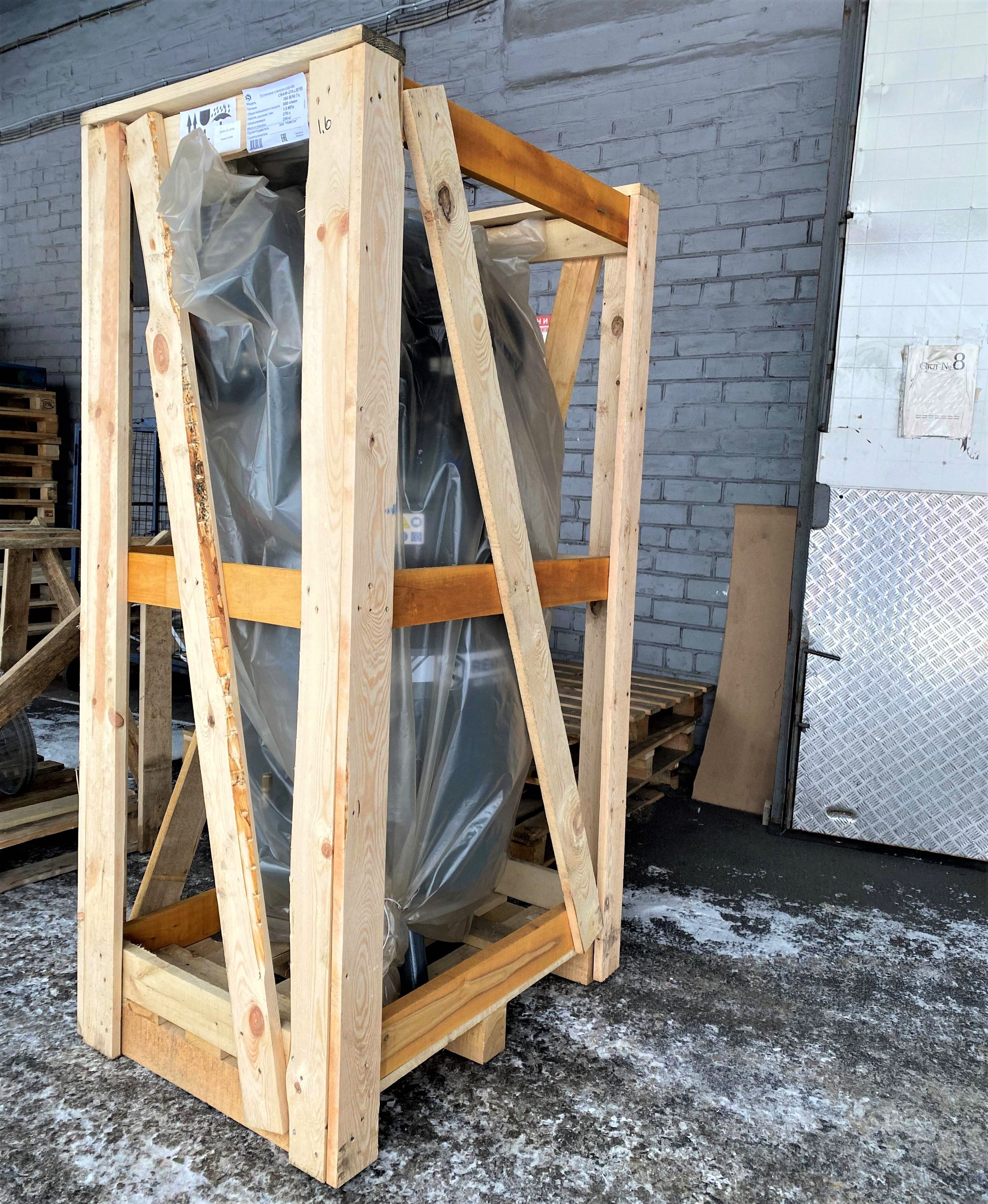 Отгрузка компрессора Remeza СБ4/Ф-270.LB75 B для компании занимающейся плоттерной резкой